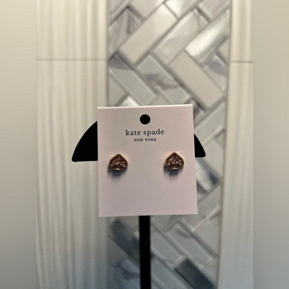 SALE💐 Kate Spade Everyday Spade Rose Gold Earrings - Picture 5 of 5